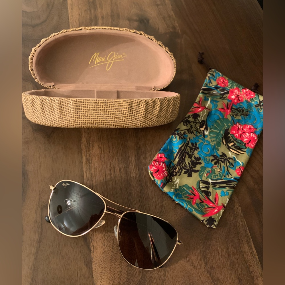 Women’s Gold Aviators